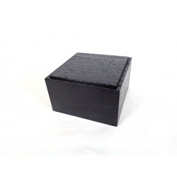 socle noir pour statuette