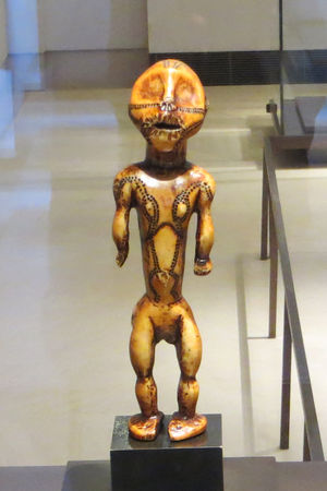 statuette Lega ivoire musee quai branly